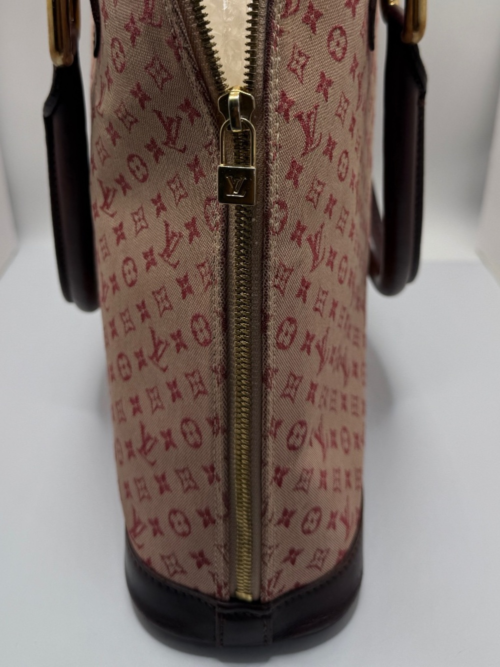LOUIS VUITTON PINK DENIM ALMA TOTE! - Picture 8 of 17